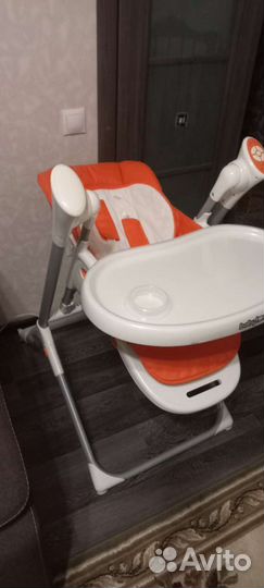 Столик-качели для кормления Bebi ton 2в1