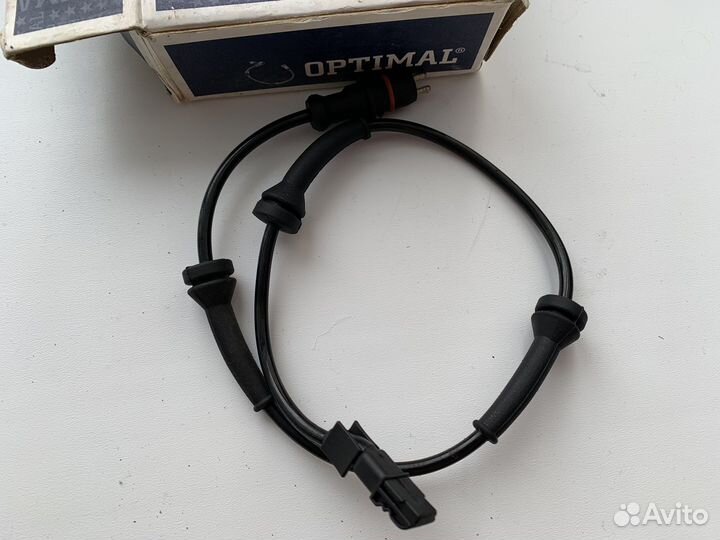 Датчик ABS пер megane II