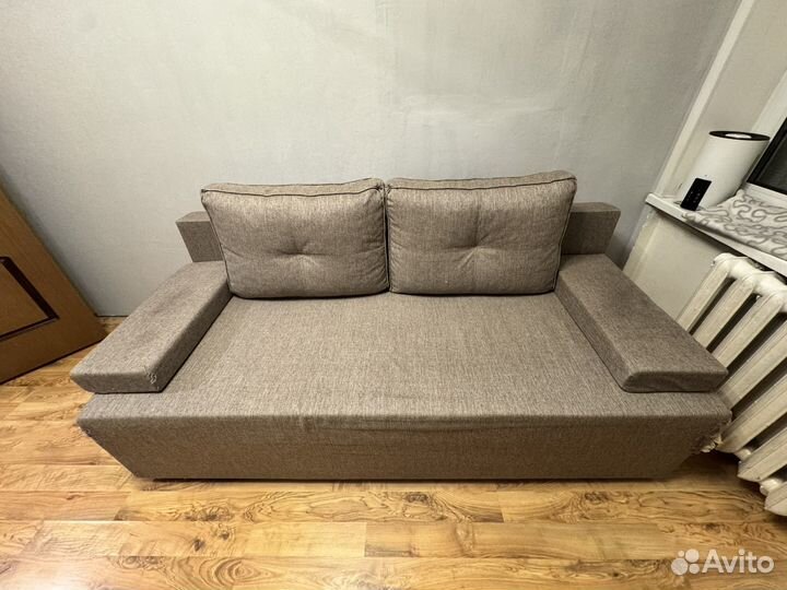 Диван прямой раскладной бу