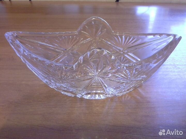 Новая хрустальная салатница 