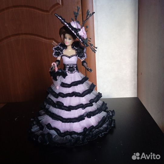 Новогодние подарки кукла