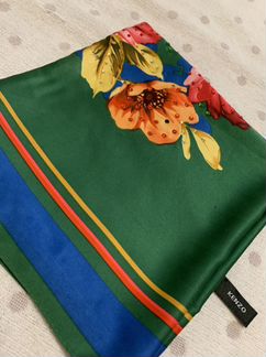 Платок kenzo со камушками