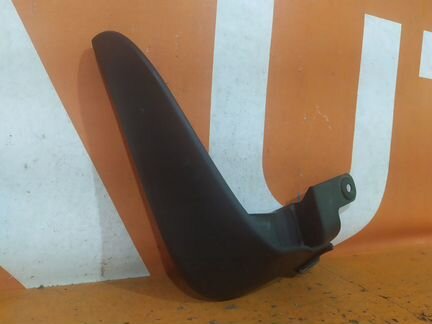 Брызговик передний левый Kia Cerato 2 2008-2013