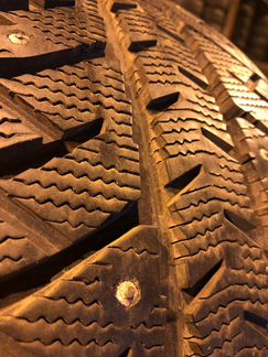 255/45/18 Шины Bridgestone Ice Cruiser 7000