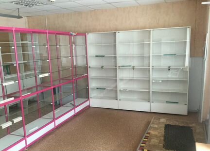 Витрина торговая для магазина