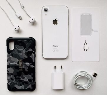 iPhone XR 64gb White гарантийный Ростест