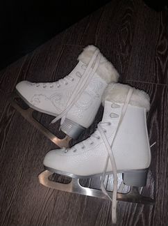 Коньки женские