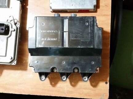 Хонда Цивик 8 гибрид блок IMA