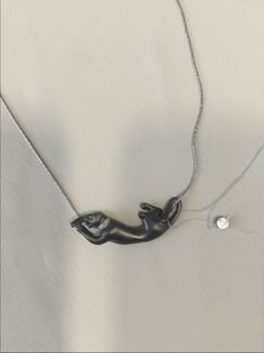 Золотая подвеска Пантера