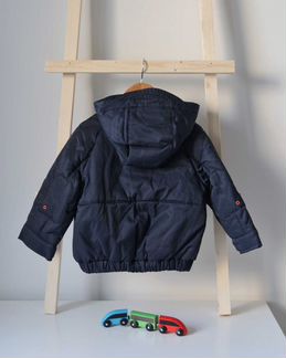 Куртка демисезонная 104-110 новая