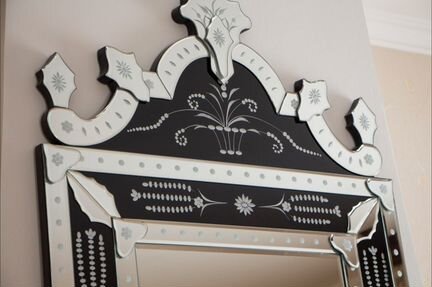 Зеркало настенное