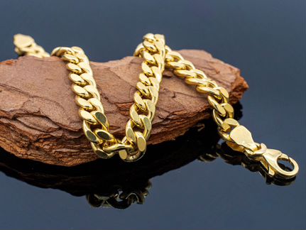 Золотой браслет