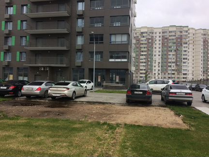 Москва, улица Наташи Качуевской, 5