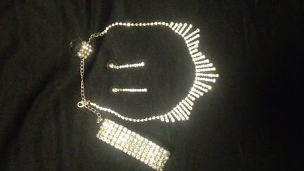 Комплект бижутерии