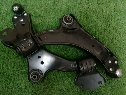 Рычаг передний Volvo XC60 08