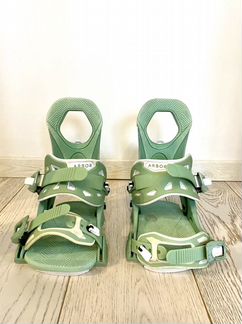 Крепления для сноуборда Arbor
