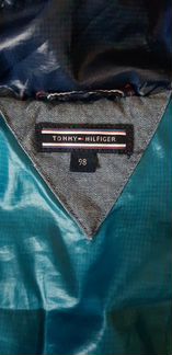 Куртка зимняя Tommy hilfiger на девочку рост 98-10