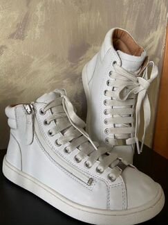 Ugg высокие кроссовки, новые, оригинал