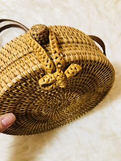 Сумка из ротанга