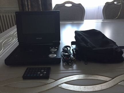 Двд видеоплеер для машины и дома