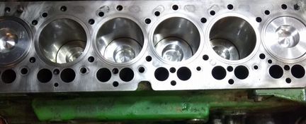 Ремонт двигателей John Deere, Сase, Kamatsu, Cat