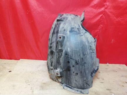 Подкрылок передний левый Mercedes ML W164