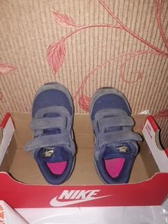 Кроссовки Nike