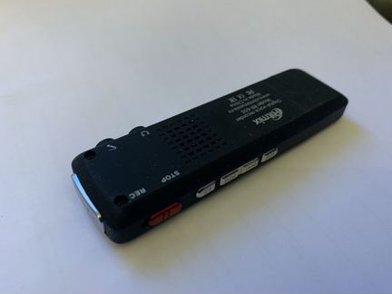 Диктофон Ritmix RR-650 4Gb