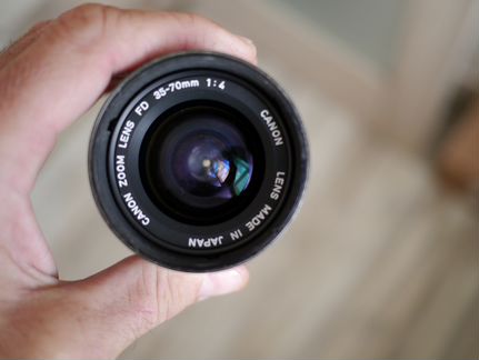 Canon FD 35-70 F4 штатный с пост. светосилой