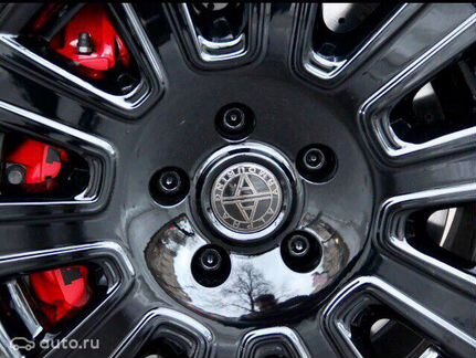 Бронированные колеса на Mercedes G-ClassR18 (Зим
