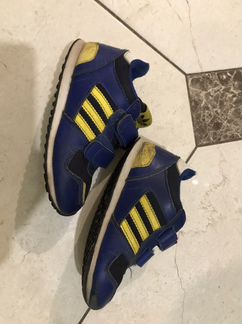 Кроссовки adidas, размер 26