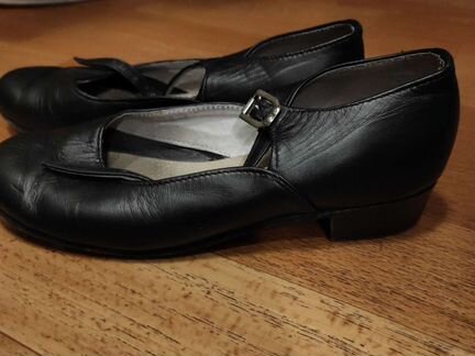 Туфли для народных танцев