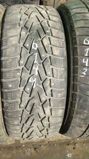Зимние шины R16 205 55 Nokian шипы А6144