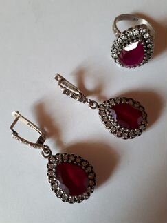 Серебряный сет с рубином