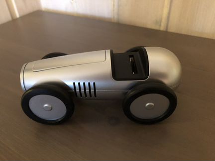USB hub в виде автомобиля