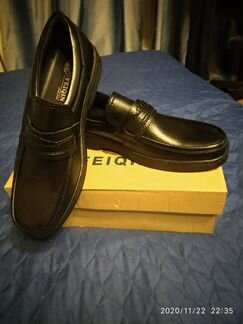 Мужские новые Туфли 42 размер иск. кожа