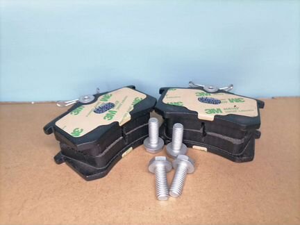 Колодки задние Skoda Oktavia 3 A7