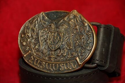 Ремень с латунной пряжкой 