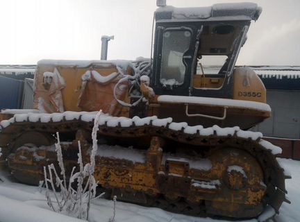 Трубоукладчик Komatsu D355