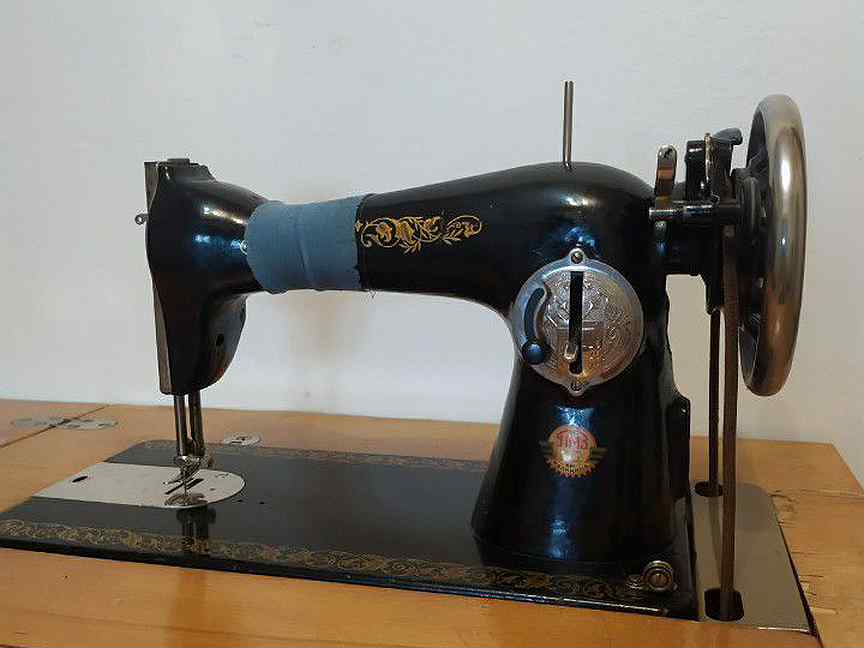 Швейная машинка тумба подольск