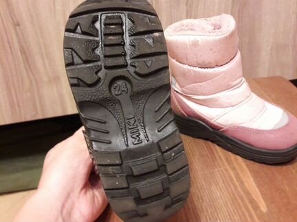 Ботинки зимние 24 размер хорошего качества и состо