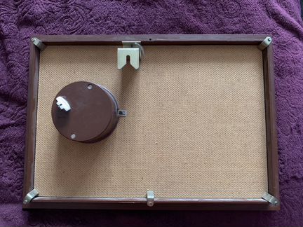 Часы механические настенные «Молния»