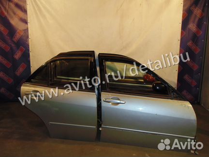 Дверь правая Lexus IS200 Toyota Altezza