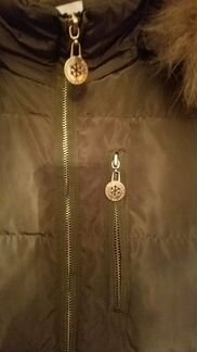 Женский пуховик(elisabetta frahchi ) раз.40-42(XS)