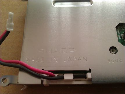 Продам новый LCD диспей LQ038Q5DR01 (Sharp)