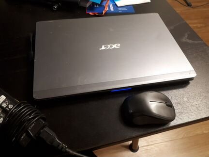 Acer Aspire 3810T (Intel Core2, 4гига, 13 дюймов.)