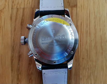 Новые часы Eberhard Champion V Chronograph 31064.1