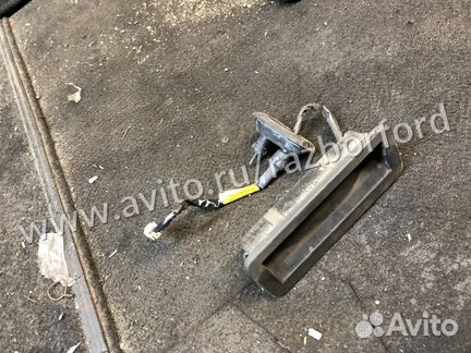 Кнопка открытия багажника Форд Фокус 2