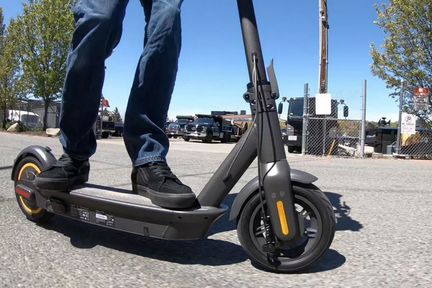 Электросамокат Ninebot MAX
