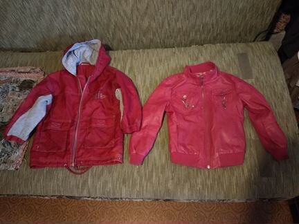Куртка кожаная+ ветровка весенняя отдам